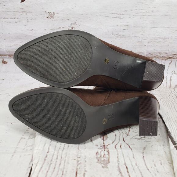 Liz Claiborne Temple Women's Brown Comfort Ankle Heeled Booties Size 9.5M - Picture 7 of 12